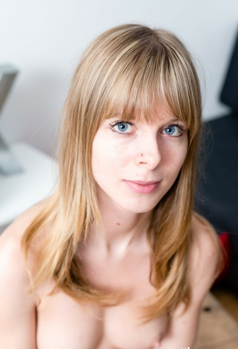 Катя, 30